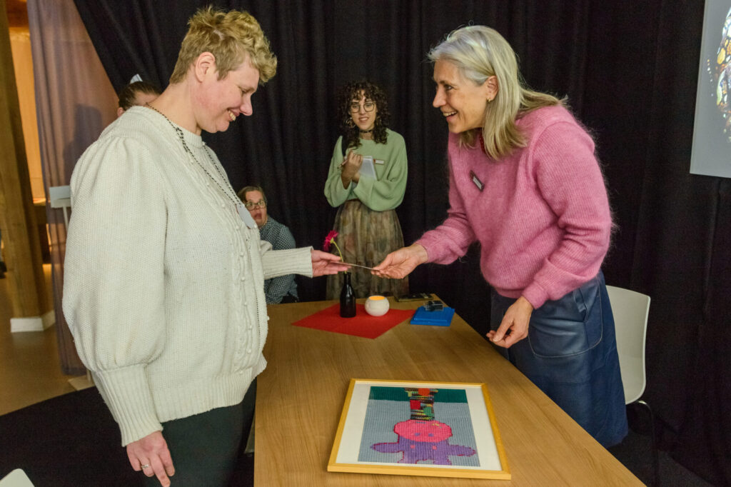 kunstkijken bij atelier kunstfabriek oss in museum krona